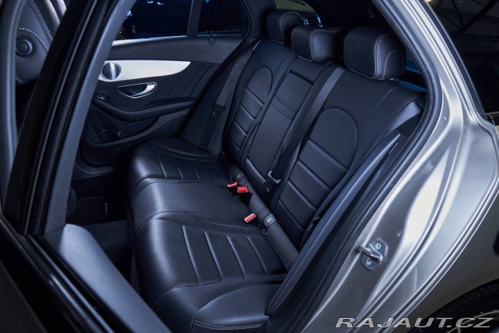 Mercedes-Benz C Kombi 300 d A/T 4MATIC 2019