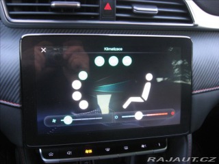 MG ZS 1,5 DVVT 106PS  Essential 2023