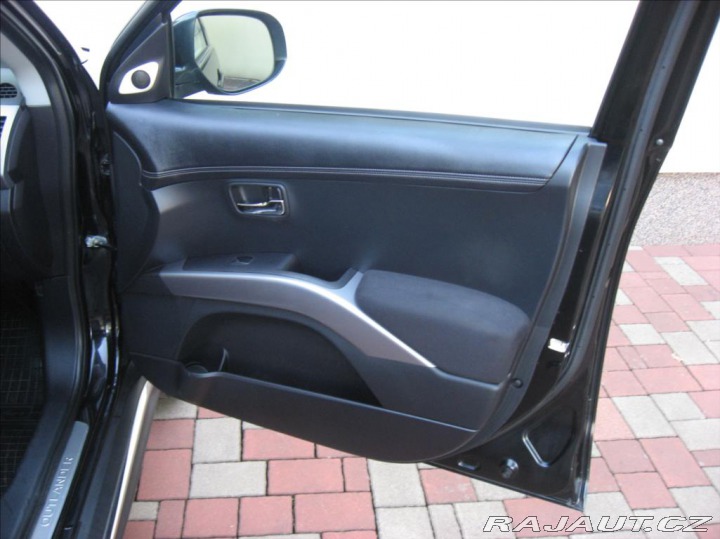 Mitsubishi Outlander 2,2 DI-D 177PS Intense-7 2013