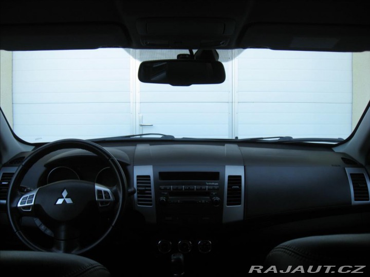 Mitsubishi Outlander 2,2 DI-D 177PS Intense-7 2013