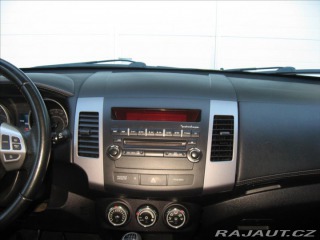 Mitsubishi Outlander 2,2 DI-D 177PS  Intense-7 2013