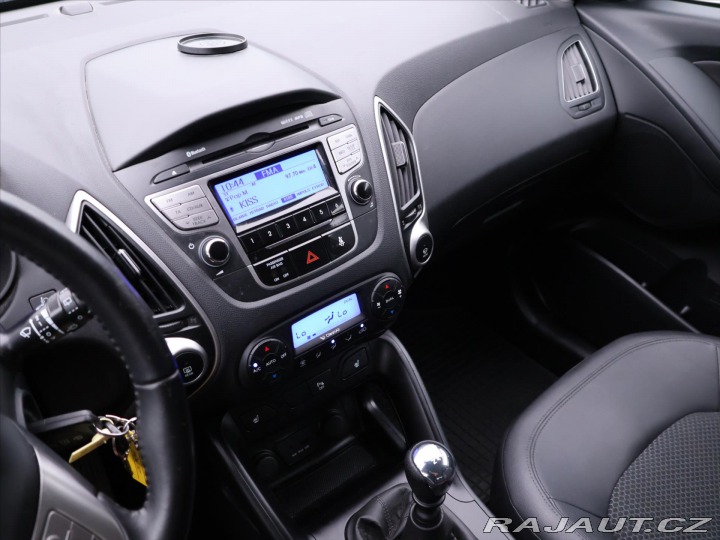 Hyundai ix35 2,0 CRDI 4x4 Trikolor 2012
