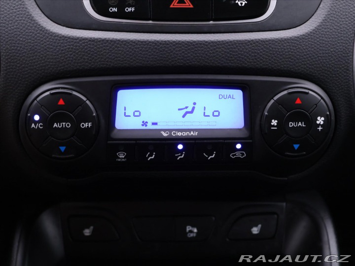 Hyundai ix35 2,0 CRDI 4x4 Trikolor 2012
