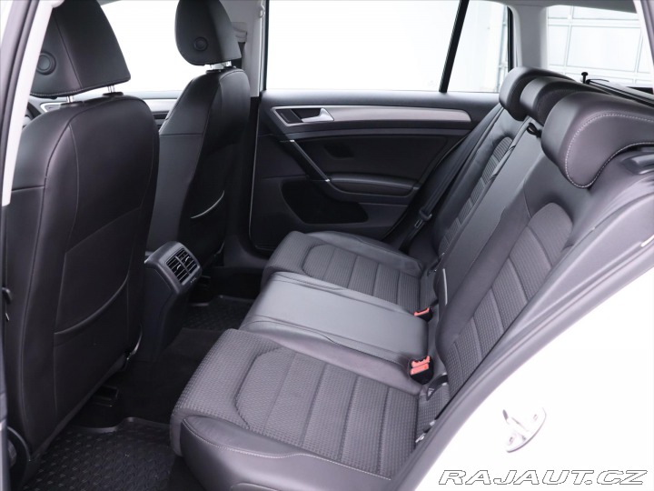 Volkswagen Golf 1,6 TDI Highline Xenon 1. 2015