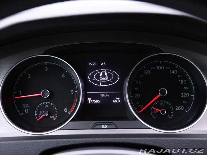 Volkswagen Golf 1,6 TDI Highline Xenon 1. 2015