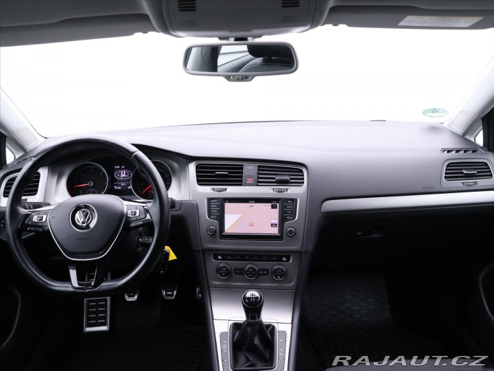 Volkswagen Golf 1,6 TDI Highline Xenon 1. 2015