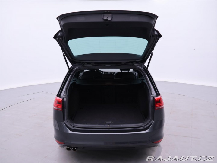 Volkswagen Golf 2,0 GTD 135 KW XE Serv.Kn 2015