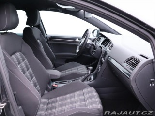 Volkswagen Golf 2,0 GTD 135 KW XE Serv.Kn 2015