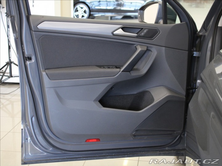 Volkswagen Tiguan 2,0 TDi DSG 4x4 Life 5L.Z 2023