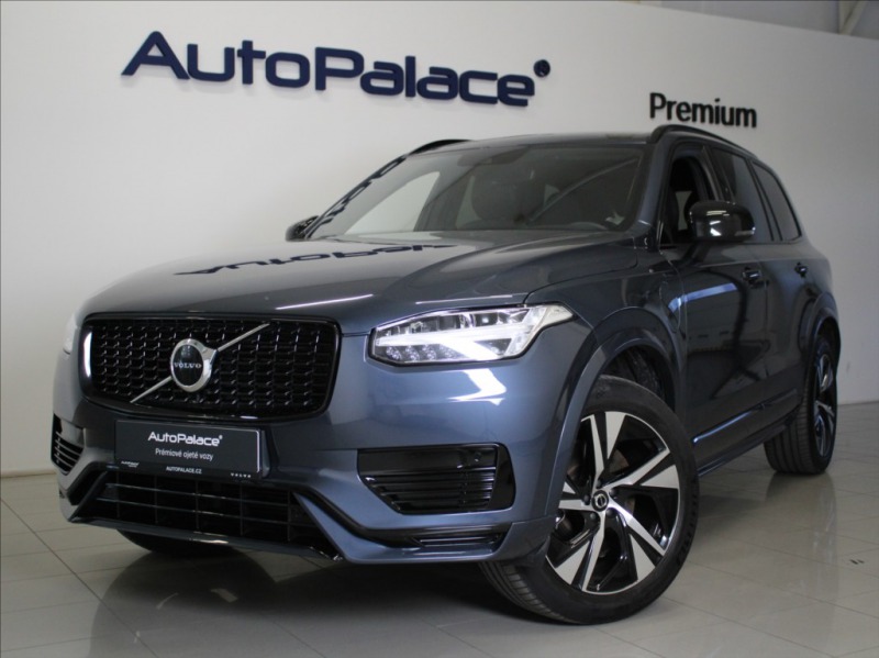 Volvo XC90 2,0 T8R 455koní 7.míst EL