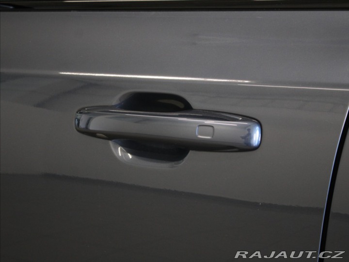 Volvo XC90 2,0 T8R 455koní 7.míst EL 2022