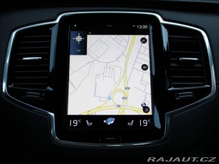 Volvo XC90 2,0 T8R 455koní 7.míst EL 2022