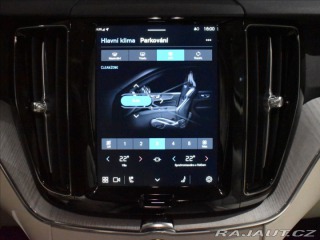 Volvo XC60 2,0 B5 AWD Plus Dark 2024