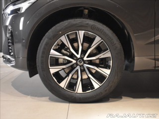 Volvo XC60 2,0 B5 AWD Plus Dark 2024