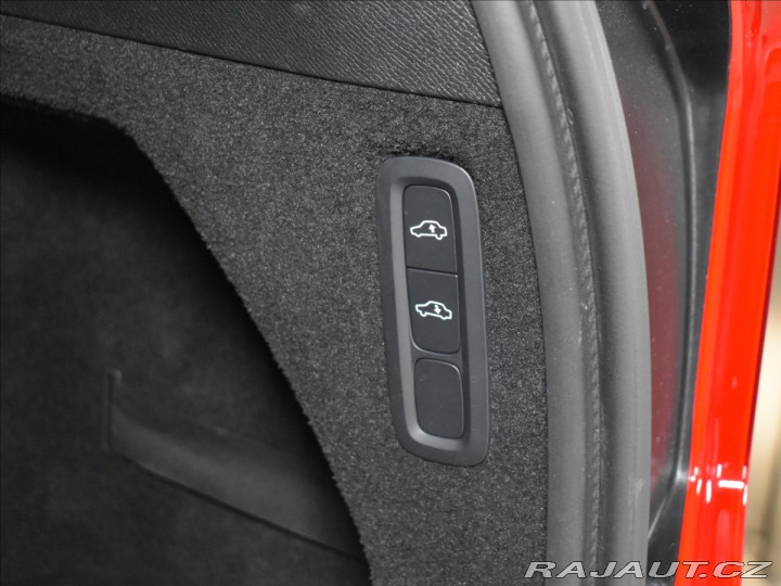 Volvo XC90 2,0 B5 AWD ULT Vzduch,Pan 2024