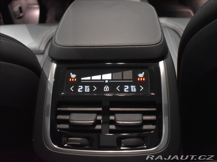 Volvo XC90 2,0 B5 AWD ULT Vzduch,Pan 2024