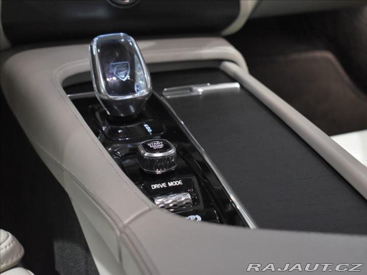 Volvo XC90 2,0 B5 AWD INS Vzduch,BLI 2019