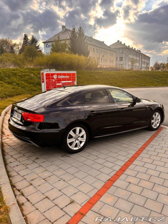 Audi A5 2,0 2012