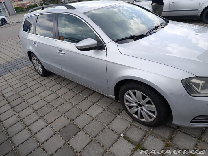 Volkswagen Passat 2,0 B7 2012