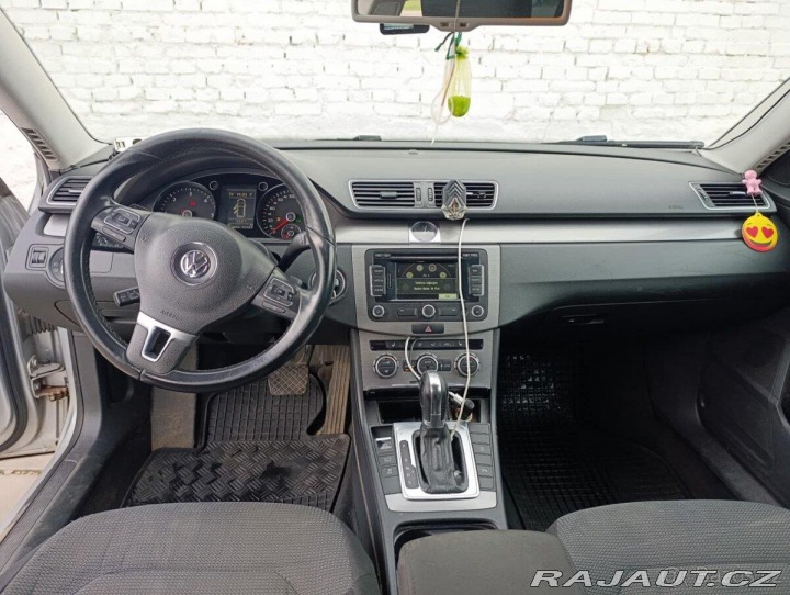 Volkswagen Passat 2,0   B7 2012