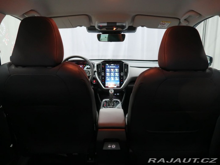 Subaru Crosstrek ACTIVE 4X4. K ODBĚRU IHNE 2025