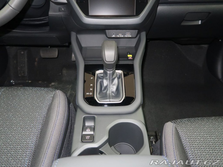 Subaru Forester COMFORT 4x4. K ODBĚRU IHN 2025