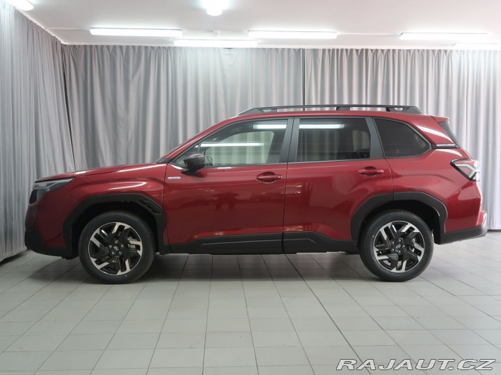 Subaru Forester COMFORT 4x4. K ODBĚRU IHN 2025