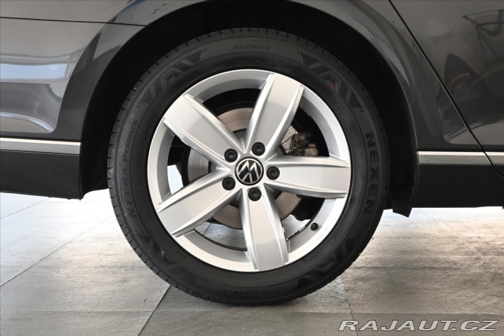 Volkswagen Passat 2,0 TDI 147 kW ELEGANCE Z 2020