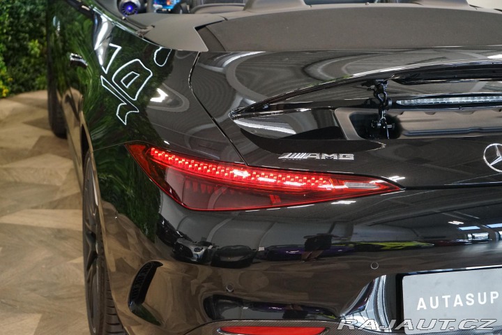 Mercedes-Benz SL 63 AMG Ceramic Carbon ZÁR 2023