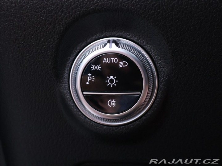 Mercedes-Benz C 2,0 C220d 147kW CZ AMG Zá 2022