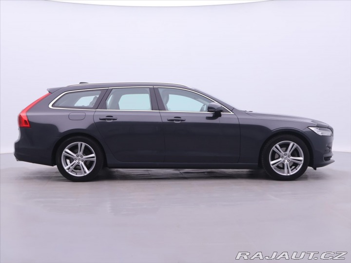 Volvo V90 2,0 D4 140kW Aut. Momentu 2017