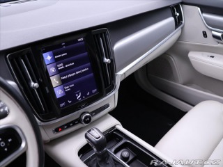 Volvo V90 2,0 D4 140kW Aut. Momentu 2017