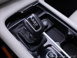 Volvo V90 2,0 D4 140kW Aut. Momentu 2017