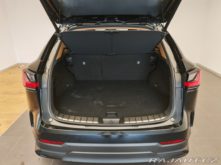 Lexus Ostatní modely NX 350h 2.5 350h 4×4 E-FOUR Prest 2024