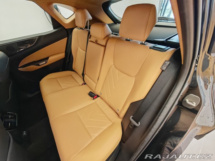 Lexus Ostatní modely NX 350h 2.5 350h 4×4 E-FOUR Prest 2024