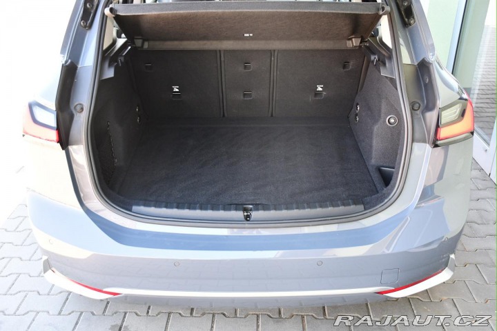BMW 2 218i LUXURY LINE H/K 1M T 2023