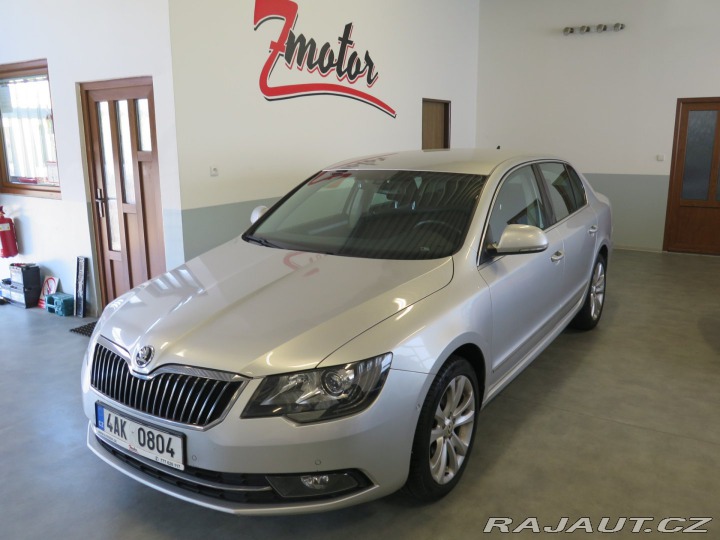 Škoda Superb 2.0TDI,klima,výhřev,parka 2014
