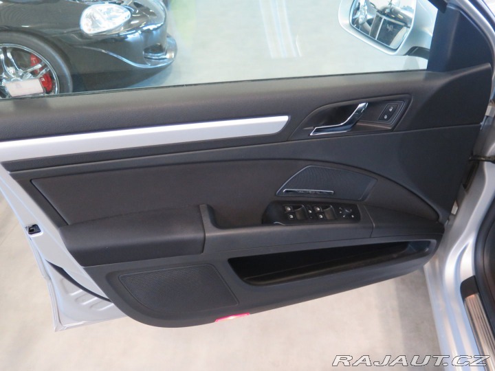 Škoda Superb 2.0TDI,klima,výhřev,parka 2014