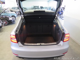 Škoda Superb 2.0TDI,klima,výhřev,parka 2014