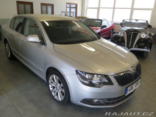 Škoda Superb 2.0TDI,klima,výhřev,parka 2014