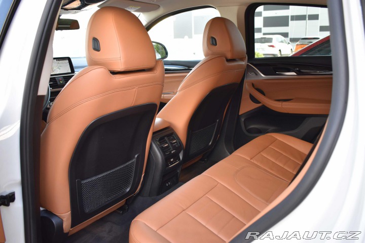 BMW X4 xDrive30d *NEZ.TOPENÍ*ČR 2021