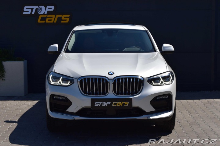 BMW X4 xDrive30d *NEZ.TOPENÍ*ČR 2021