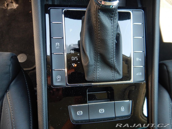 Škoda Superb 2.0 TDI, DSG, 4x4, ČR 2018