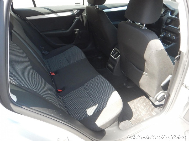Škoda Octavia 1.6 TDI, ČR, KLIMA 2015