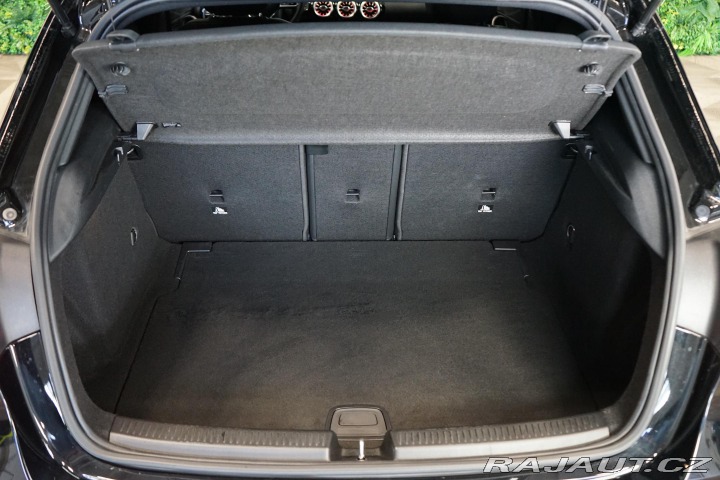 Mercedes-Benz A 180 LED MBUX Navi Kamera 2019