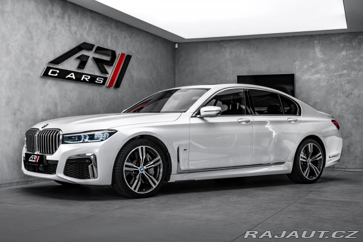 BMW 7 4.4 750i xDrive AT 1800