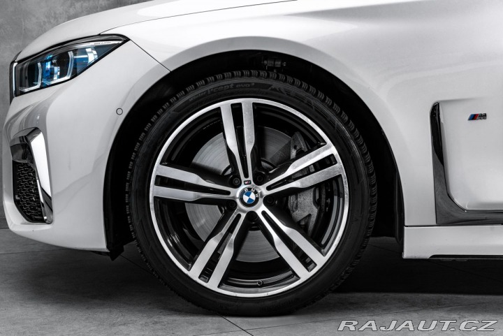 BMW 7 4.4 750i xDrive AT 2021