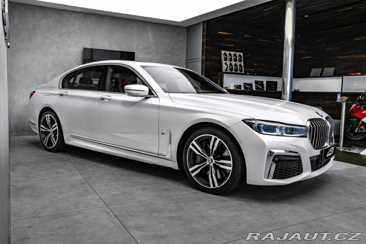 BMW 7 4.4 750i xDrive AT 2021