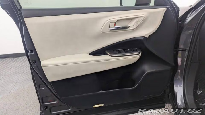 Toyota Crown LIMITED AWD 2023