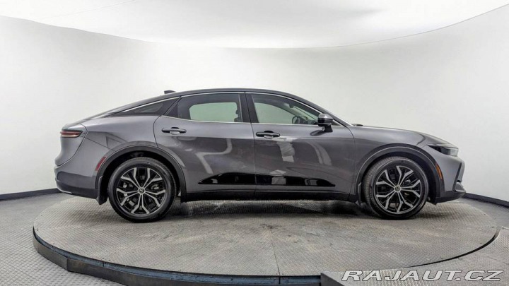 Toyota Crown LIMITED AWD 2023